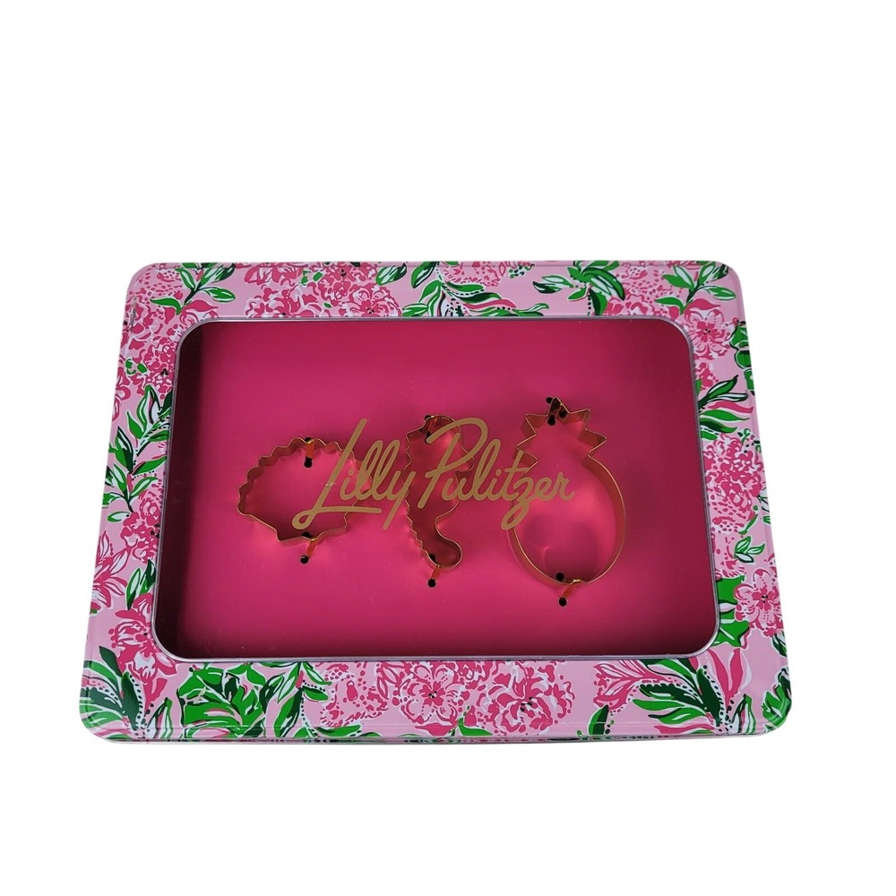 Lilly Pulitzer GWP Cookie Exchange Kit Pink Floral Tin Seahorse Pineapple Shell‎